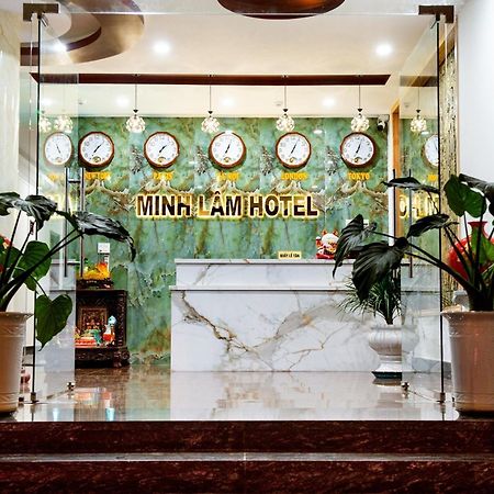 Minh Lam Hotel Pleiku Eksteriør billede
