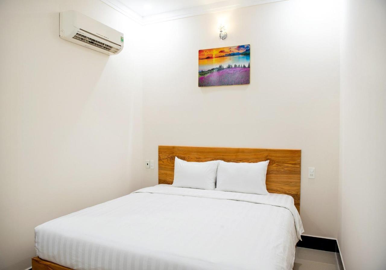Minh Lam Hotel Pleiku Eksteriør billede