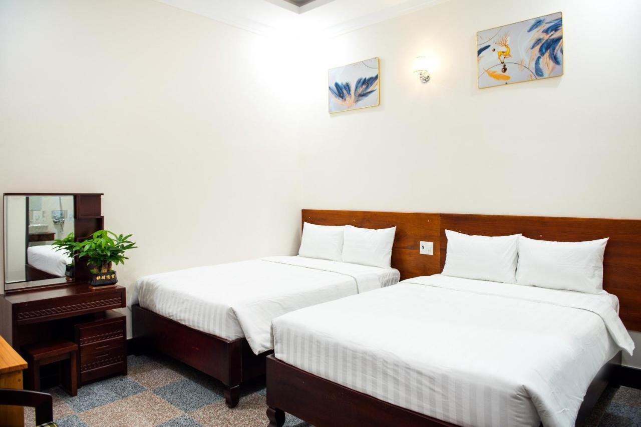 Minh Lam Hotel Pleiku Eksteriør billede